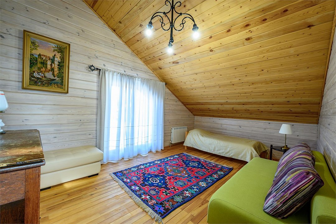 Коттедж 8-местный 4-комнатный Метрострой