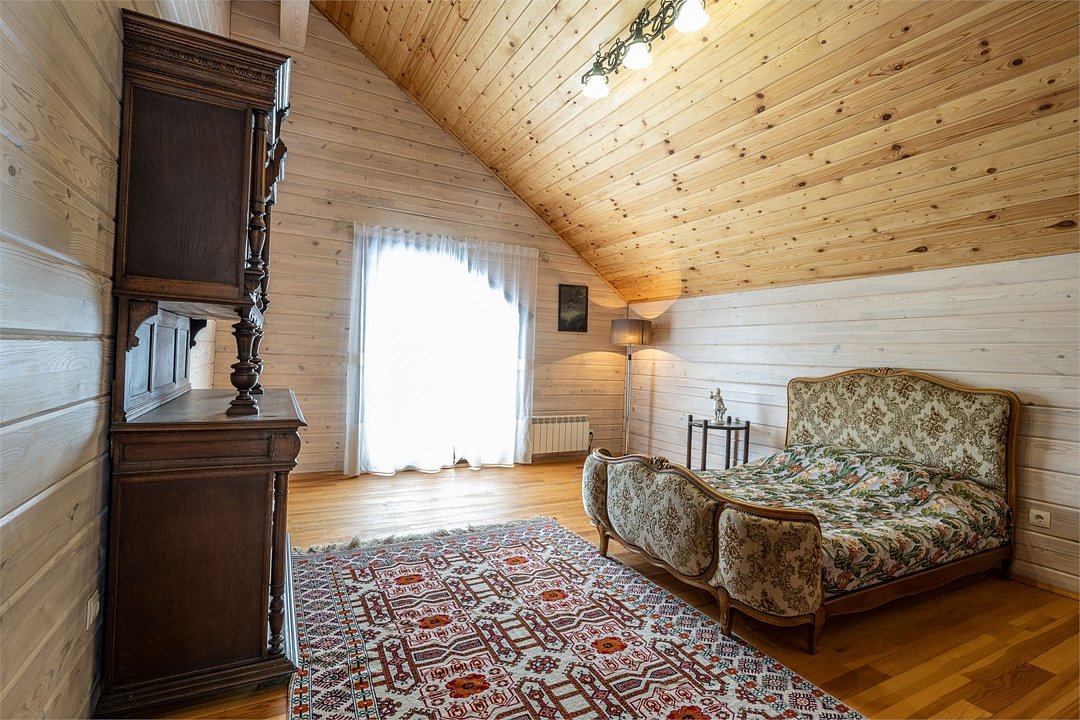 Коттедж 8-местный 4-комнатный Нахимовский