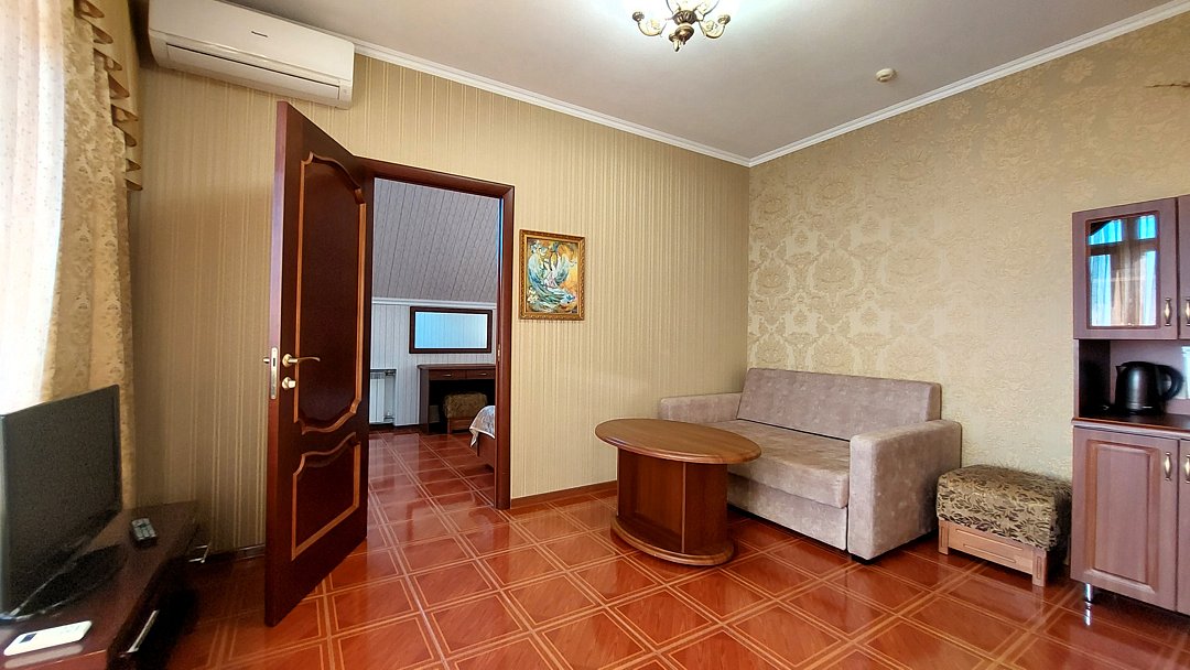 Люкс 3-местный 2-комнатный