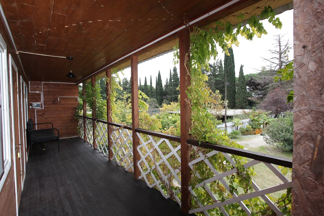 Стандартный 2-местный (с общим балконом)