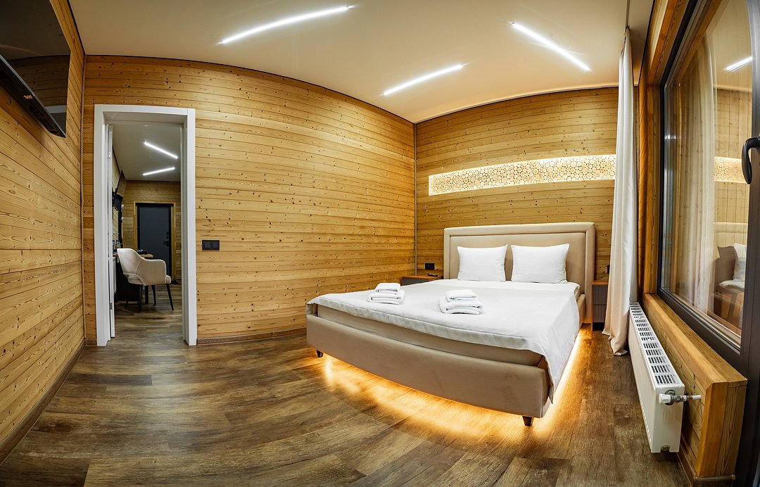 Люкс 4-местный 2-комнатный