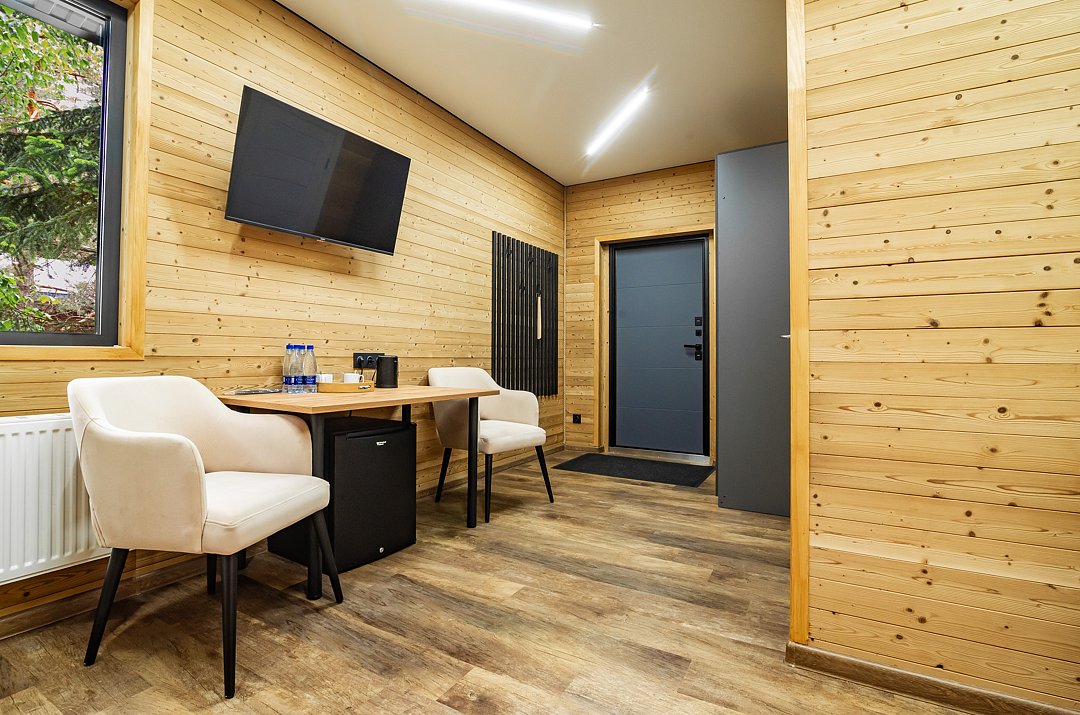 Люкс 4-местный 2-комнатный