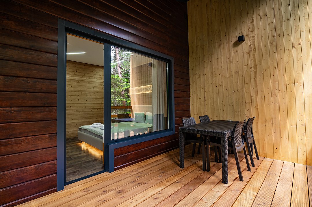 Люкс 4-местный 2-комнатный