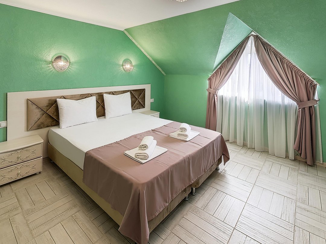 Стандартный 4-местный 1-комнатный