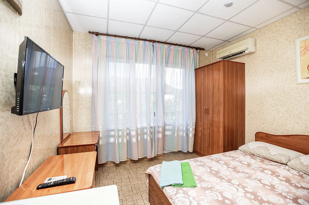 Комфорт 2-местный 1-комнатный (с балконом)