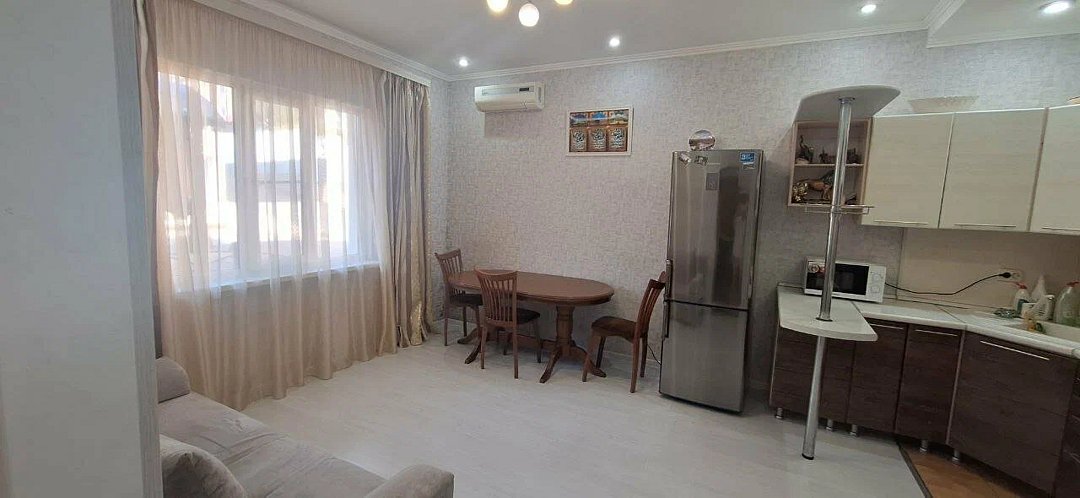 Люкс 4-местный 2-комнатный