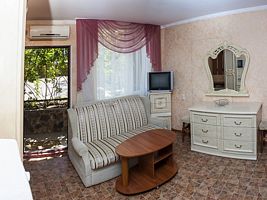Комфорт 3-4-местный, Гостевой дом Лукоморье, Алупка