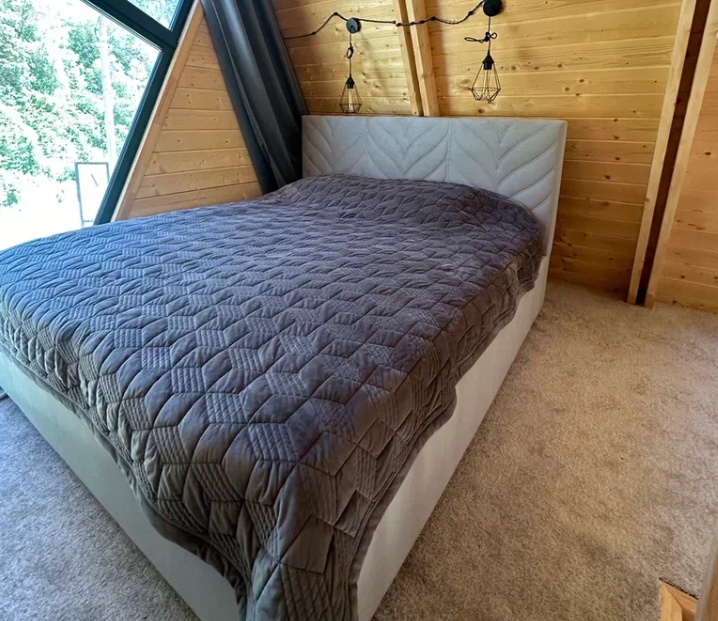 Афрейм 2-местный с видом на горы