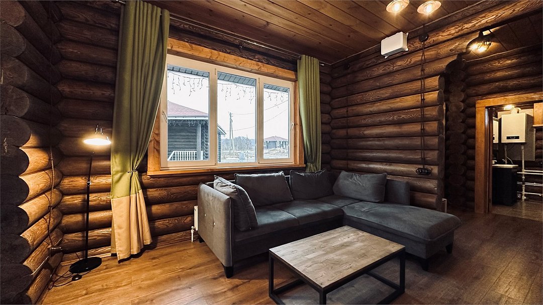 Коттедж 4-местный 2-комнатный (№6, с террасой)