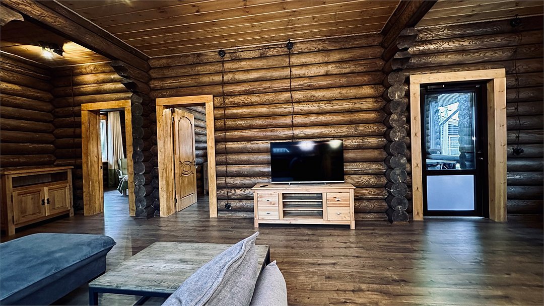 Коттедж 4-местный 2-комнатный (№6, с террасой)