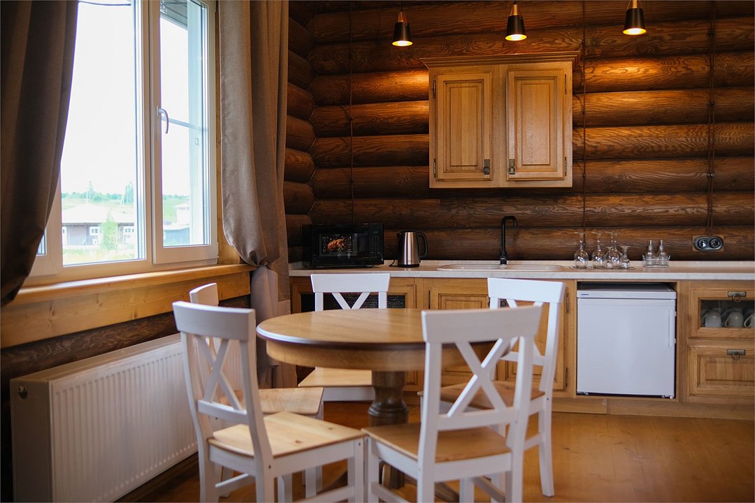 Коттедж 4-местный 3-комнатный (№11, с террасой)