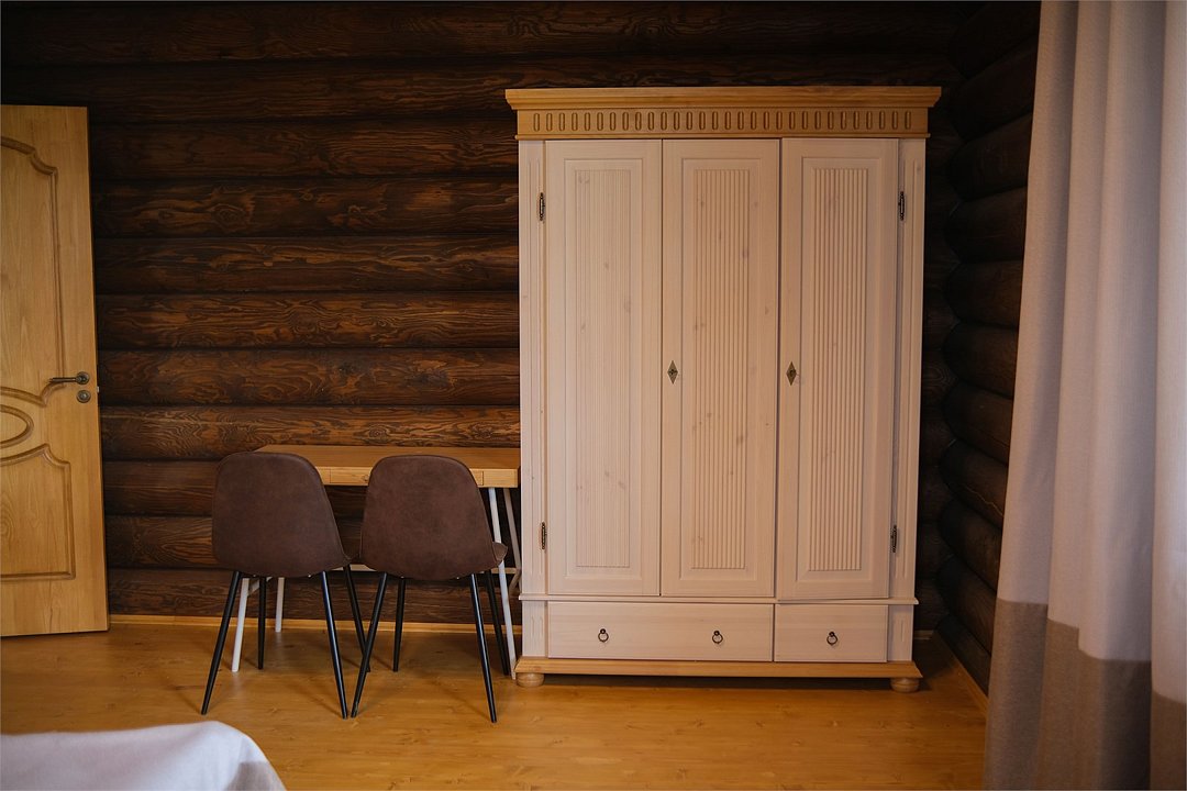 Коттедж 4-местный 3-комнатный (№11, с террасой)