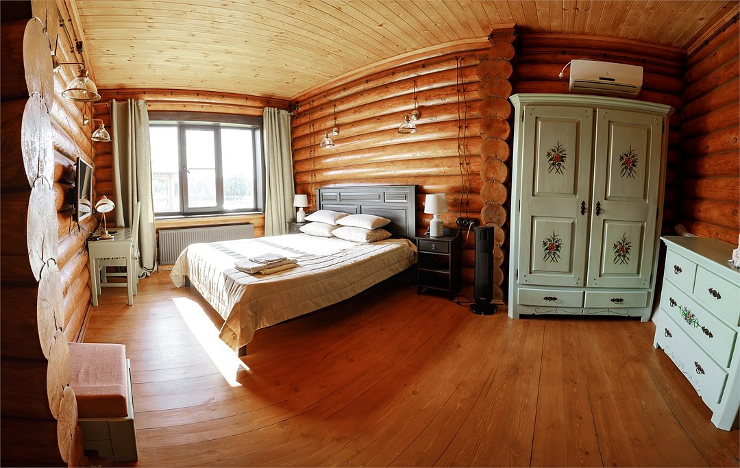 Коттедж 4-местный 3-комнатный (№12, с камином)