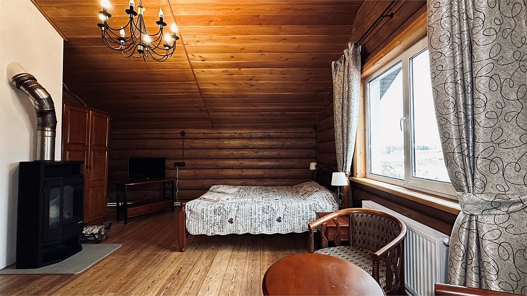 Коттедж 4-местный 4-комнатный (№1, с баней, камином и верандой)