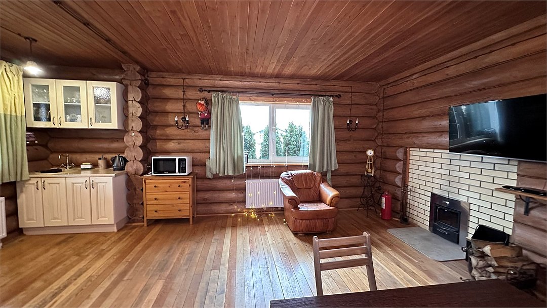 Коттедж 4-местный 4-комнатный (№1, с баней, камином и верандой)