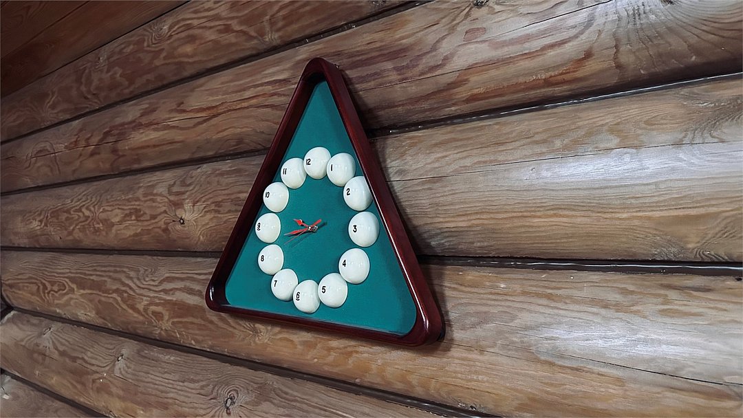 Коттедж 4-местный 4-комнатный (№1, с баней, камином и верандой)