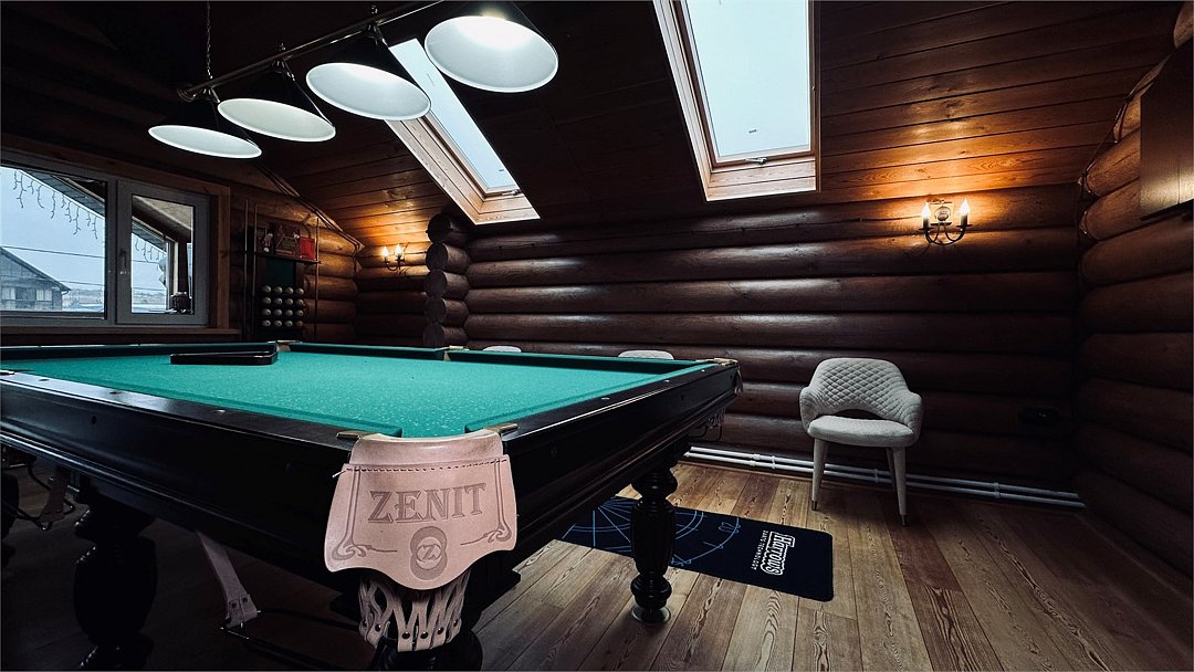 Коттедж 4-местный 4-комнатный (№1, с баней, камином и верандой)