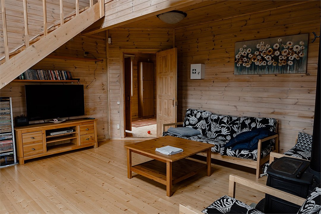 Коттедж 6-местный 6-комнатный (№2, с верандой)