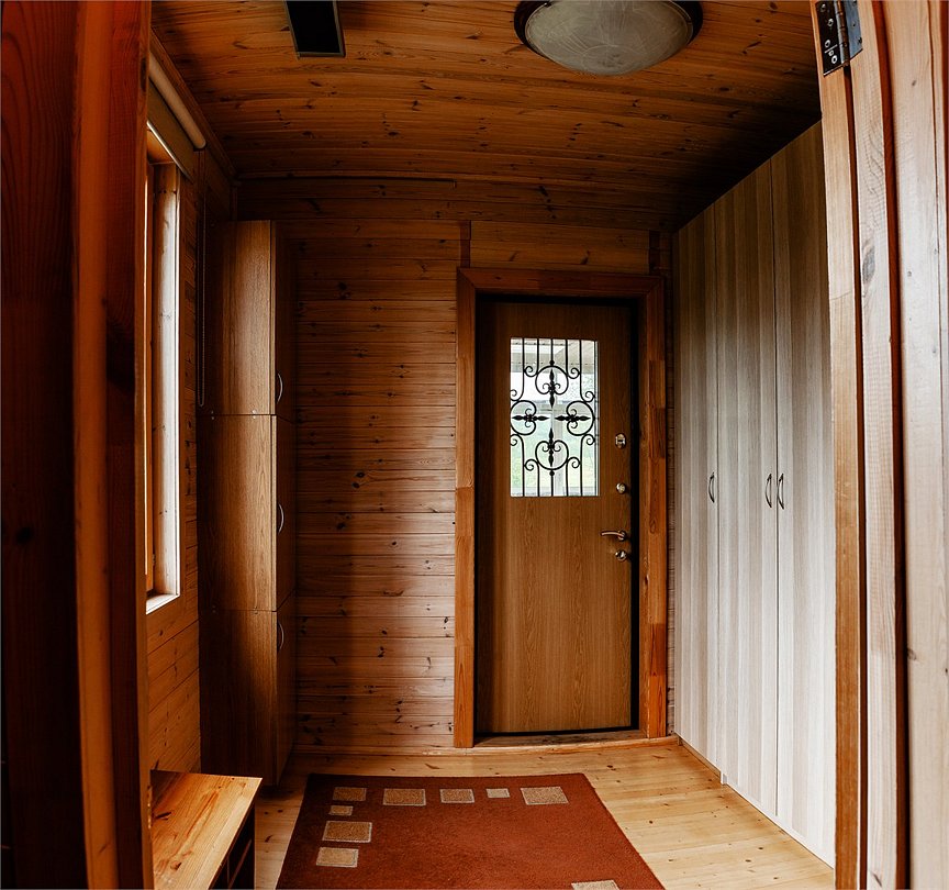 Коттедж 6-местный 6-комнатный (№2, с верандой)