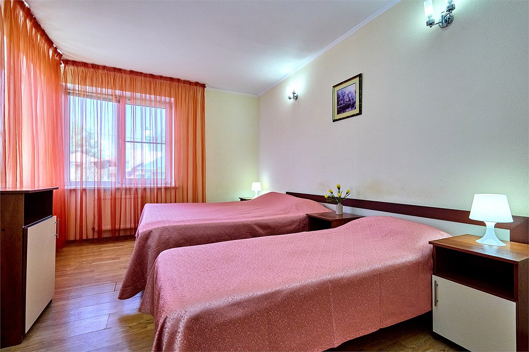 Эконом 3-местный