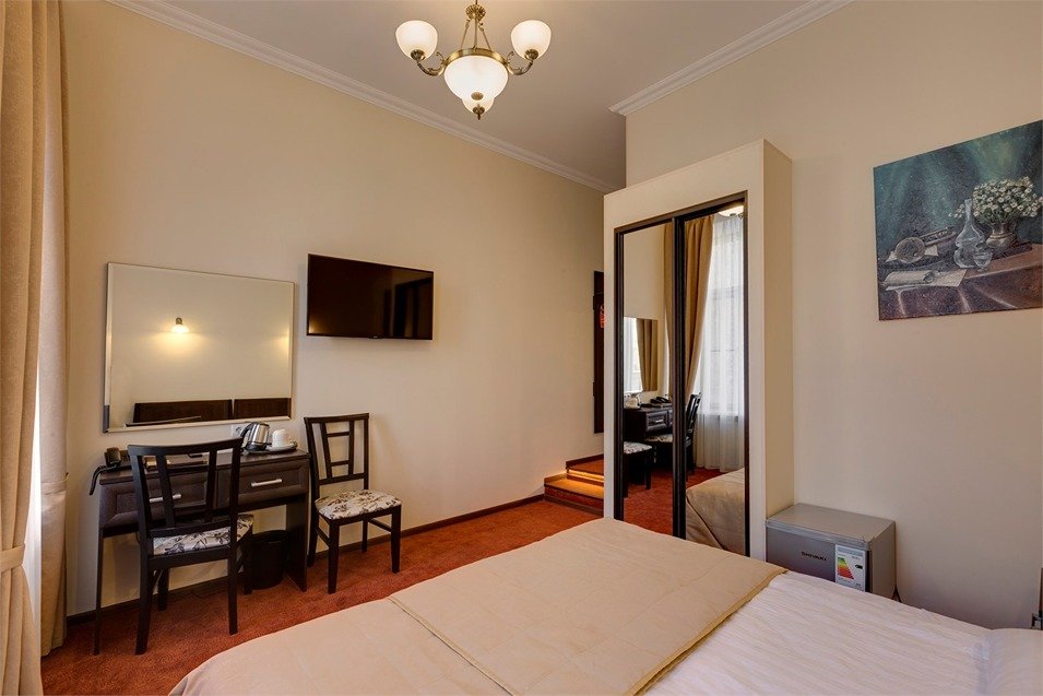 Делюкс 2-местный (с гидромассажной ванной)