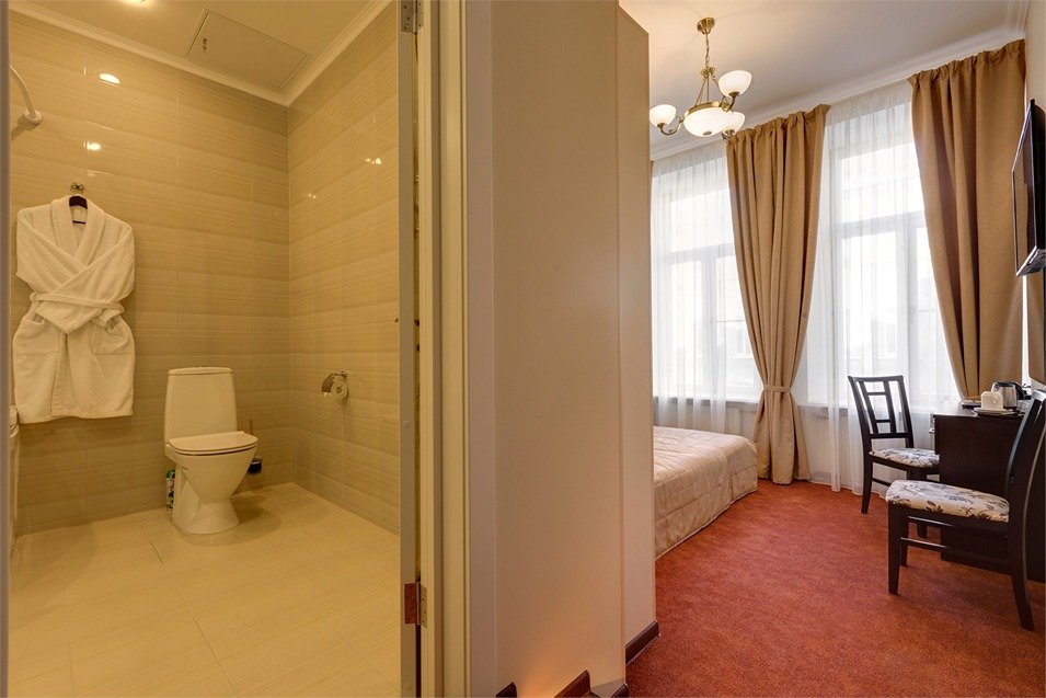 Делюкс 2-местный (с гидромассажной ванной)