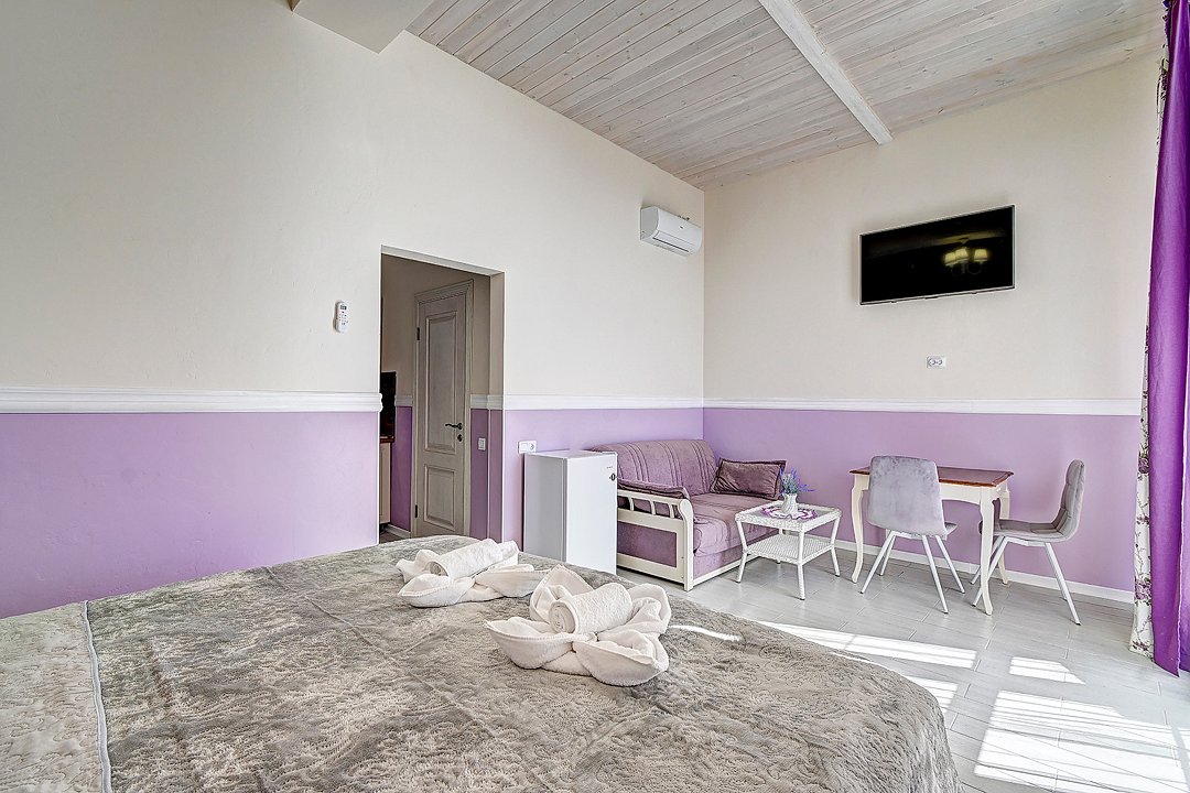 Студио 3-местный