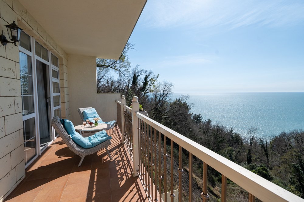 Студио 3-местный