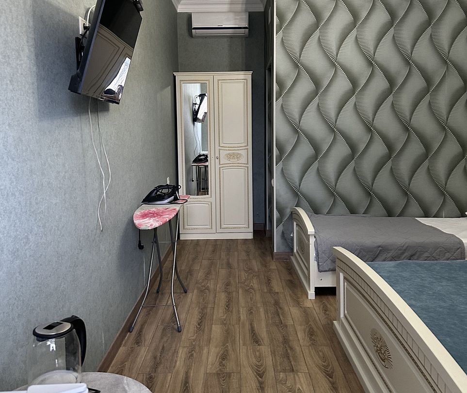 Стандартный 4-местный 1-комнатный