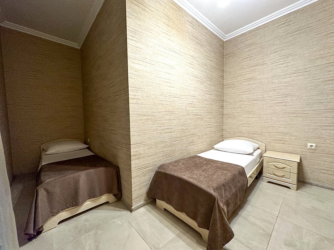 Бюджетный 4-местный Семейный