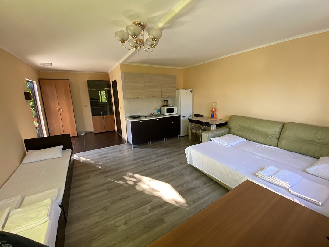 Студио 4-местный