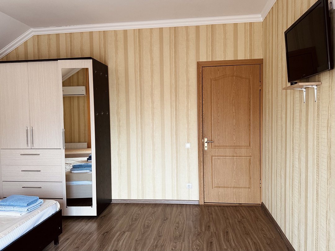 Номер 5-местный 2-комнатный