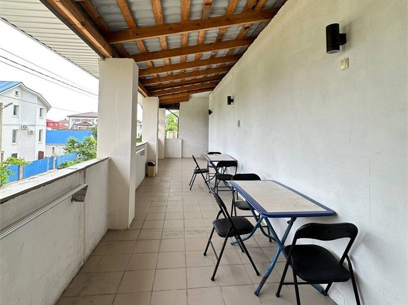 Полулюкс 3-местный (с балконом)