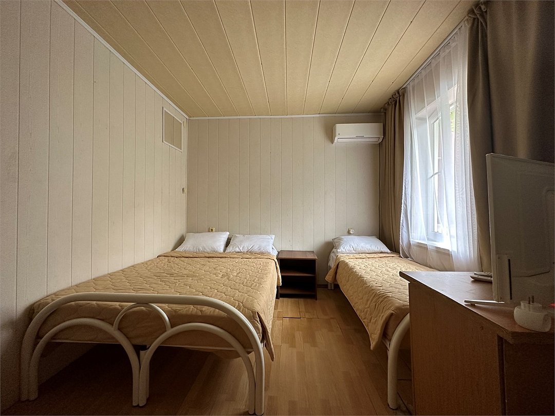 Стандартный 5-местный (с балконом)