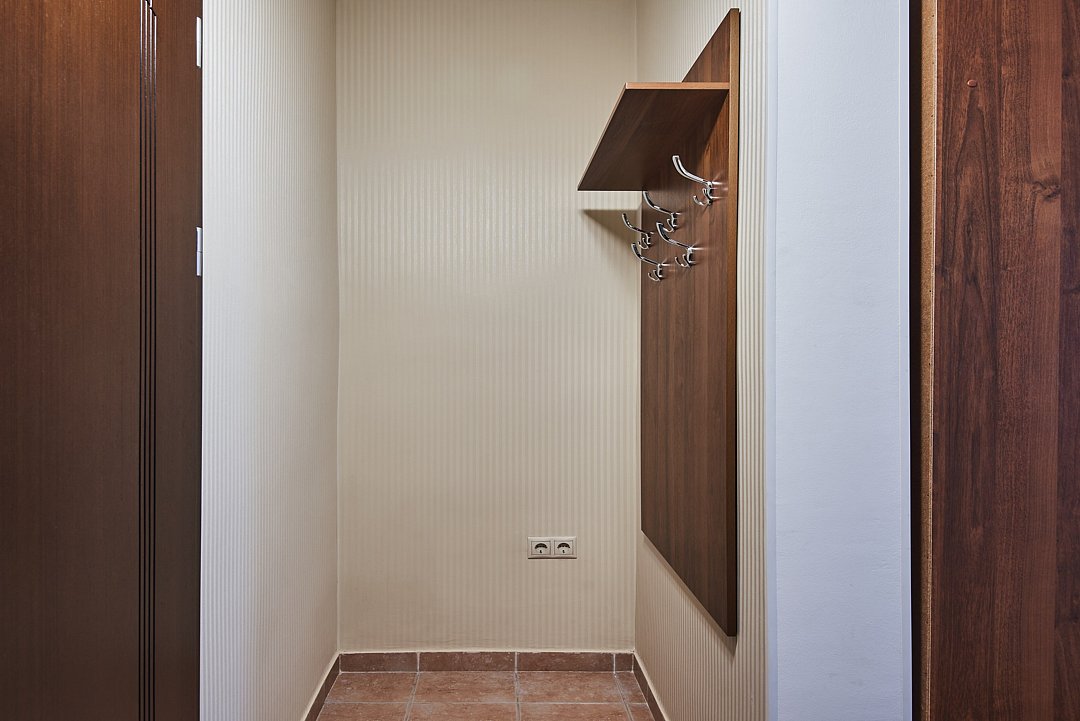 Полулюкс 4-местный 1-комнатный (с лоджией, с видом на море)