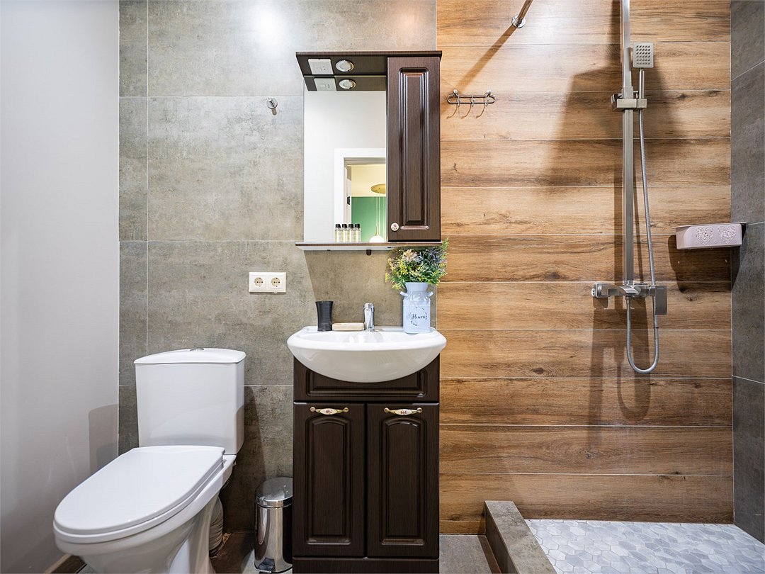 Коттедж 4-местный 2-комнатный (VIP cottage)