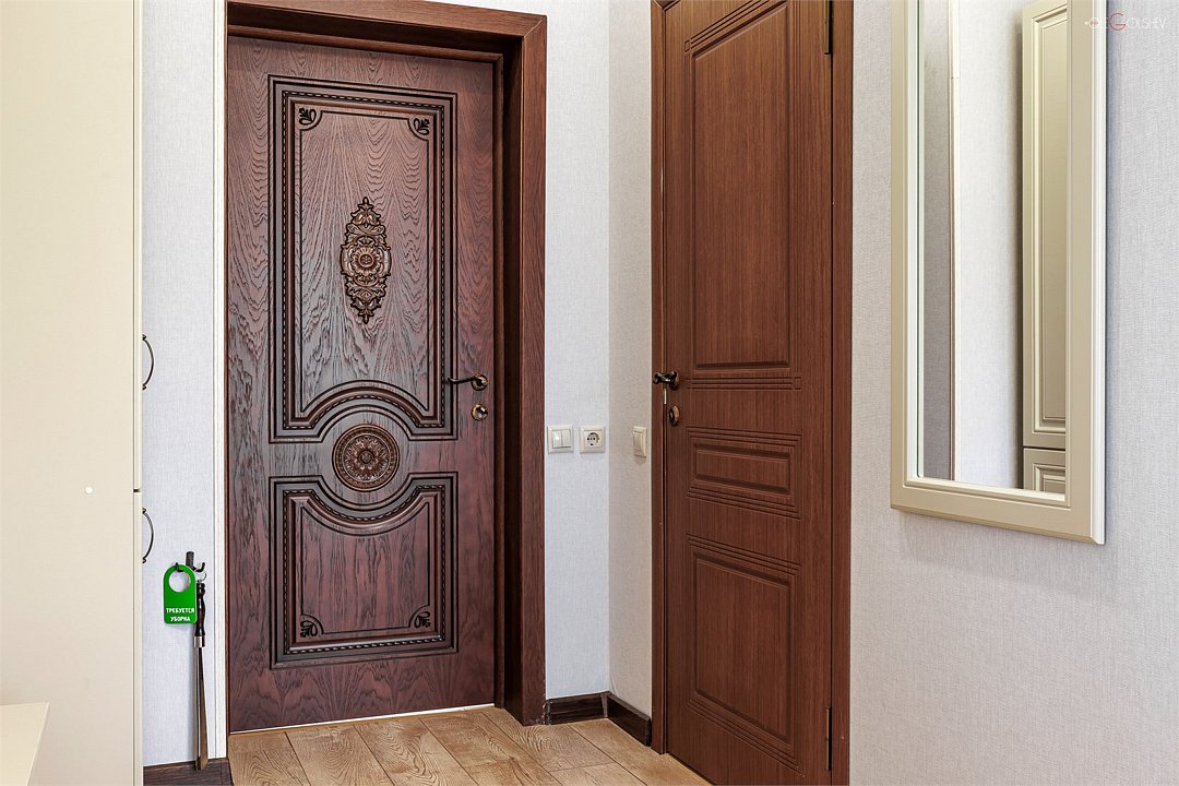 Полулюкс 2-местный 1-комнатный (с диваном, 2 этаж)