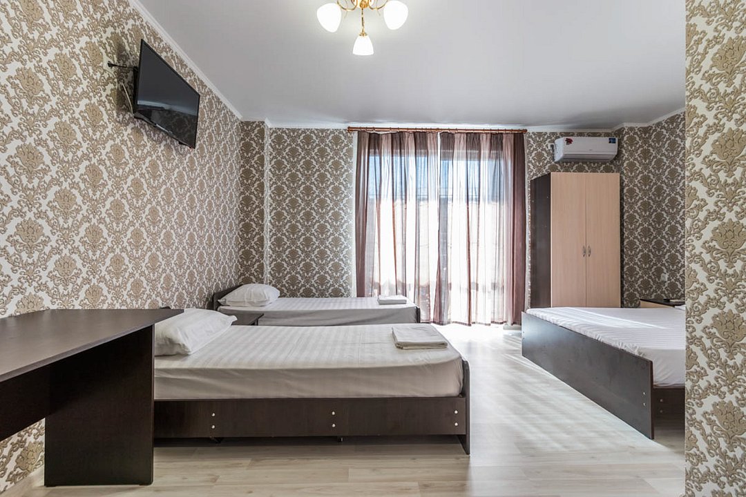 Комфорт 4-местный (с балконом)