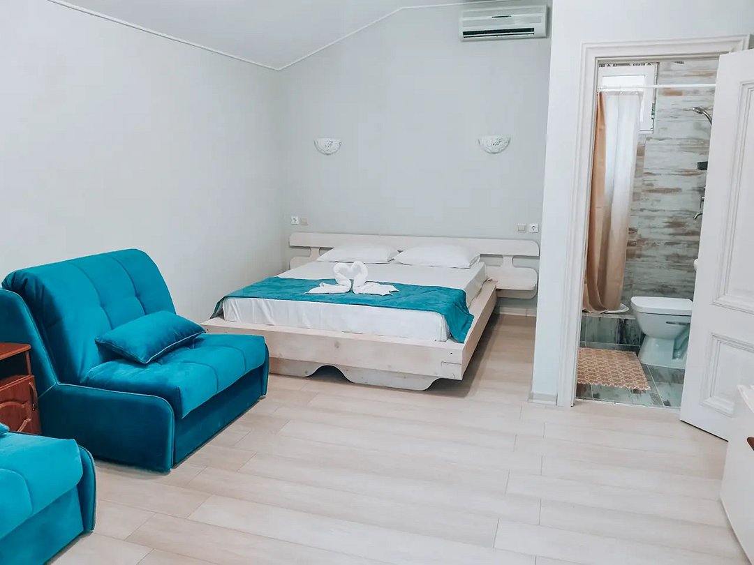 Домик Полулюкс 4-местный