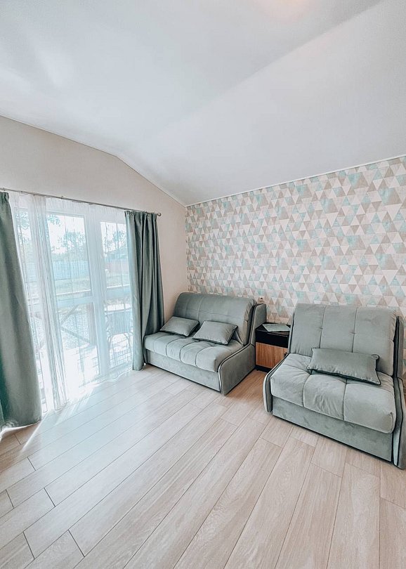 Домик Полулюкс 4-местный