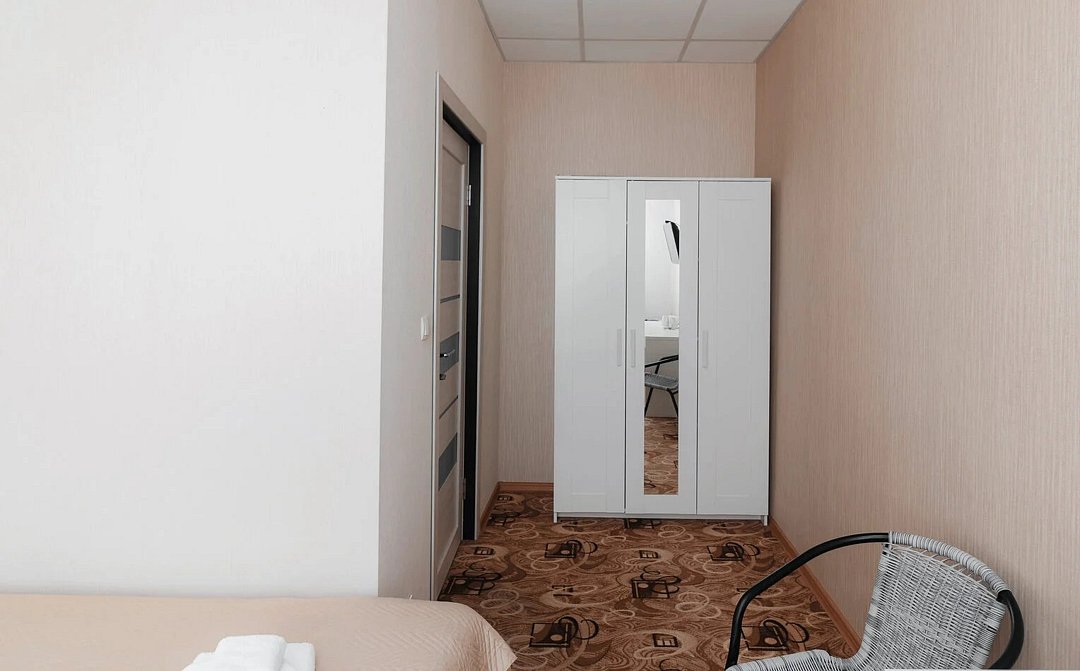 Стандартный 4-местный 2-комнатный Family (с раздельными кроватями)