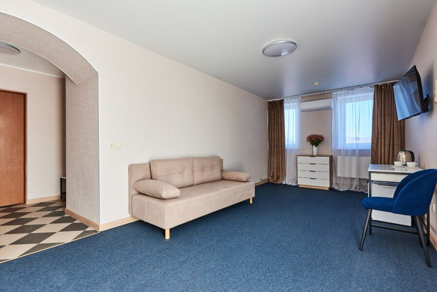 Люкс 5-местный 2-комнатный