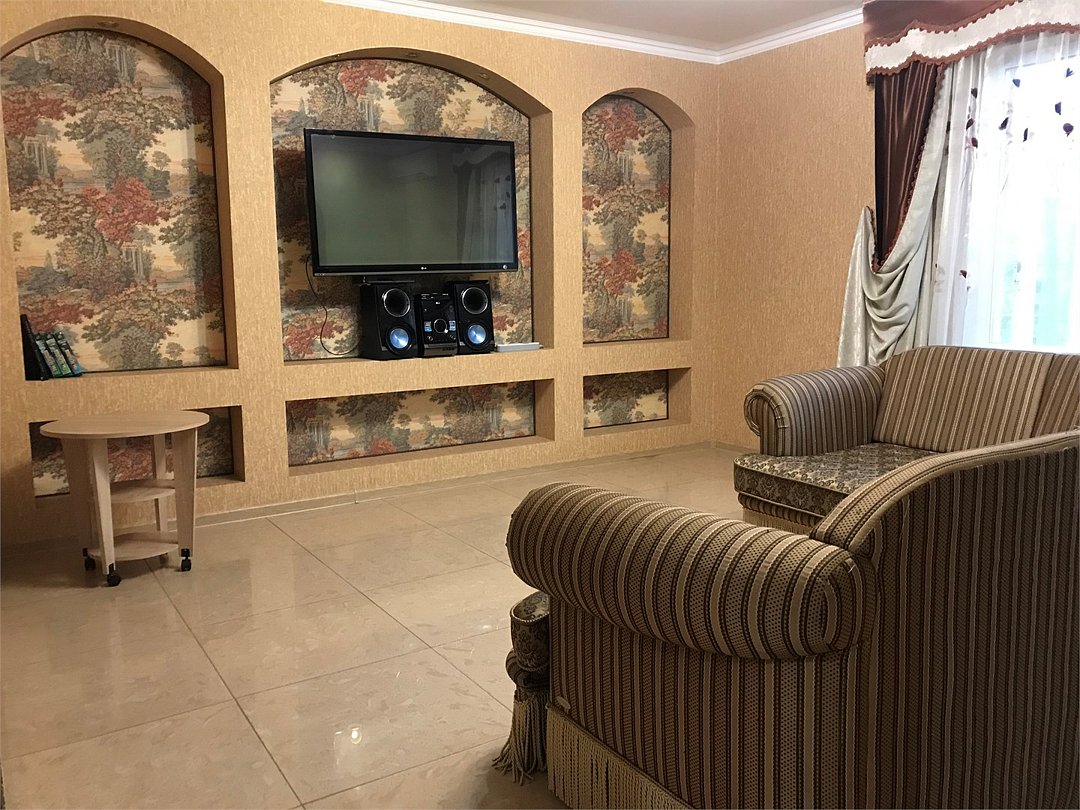 Улучшенный 4-местный (с гостиной)