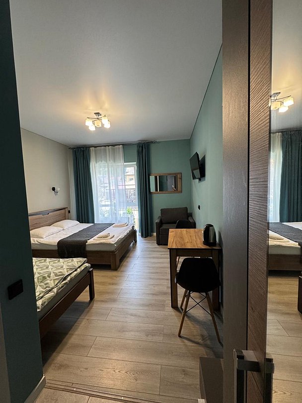 Стандартный 4-местный 1-комнатный