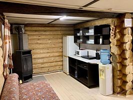Двухместный коттедж двуспальная кровать, База отдыха Поляна-Вереск, Северодвинск