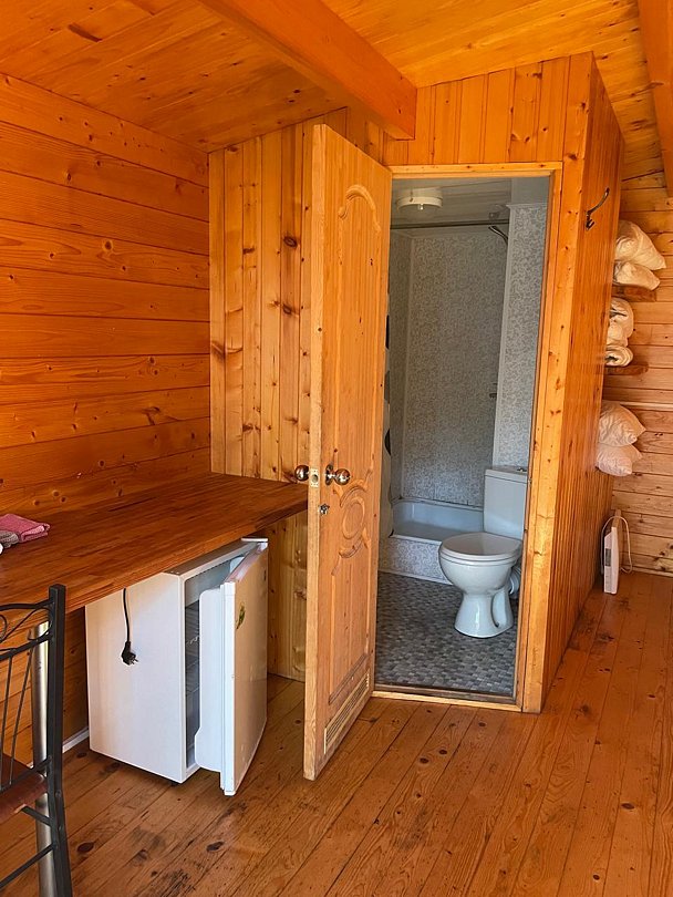 Домик 2-местный 1-комнатный (TWIN)