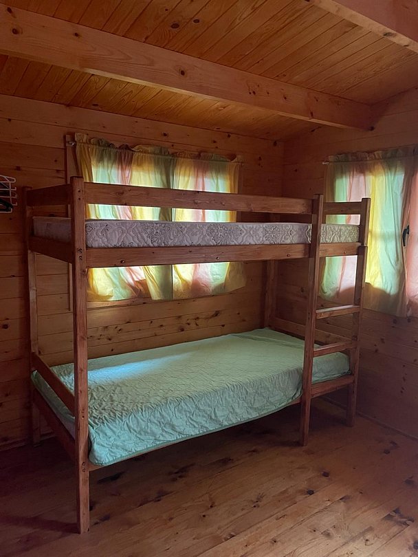 Домик 2-местный 1-комнатный (TWIN, с 2-х ярусной кроватью)