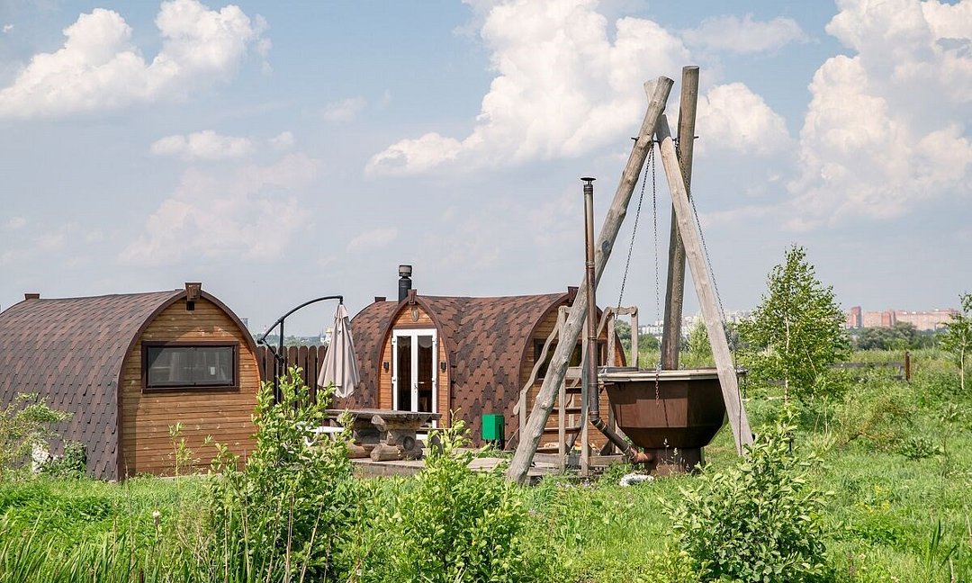 Бунгало 2-местный 1-комнатный (с баней и чаном)