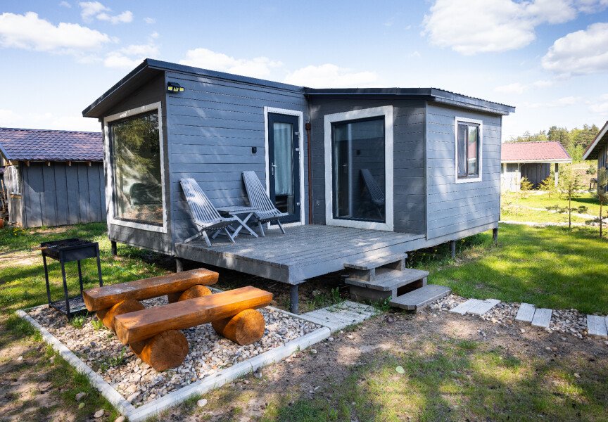 Домик у пруда 3-местный 1-комнатный (2 линия)