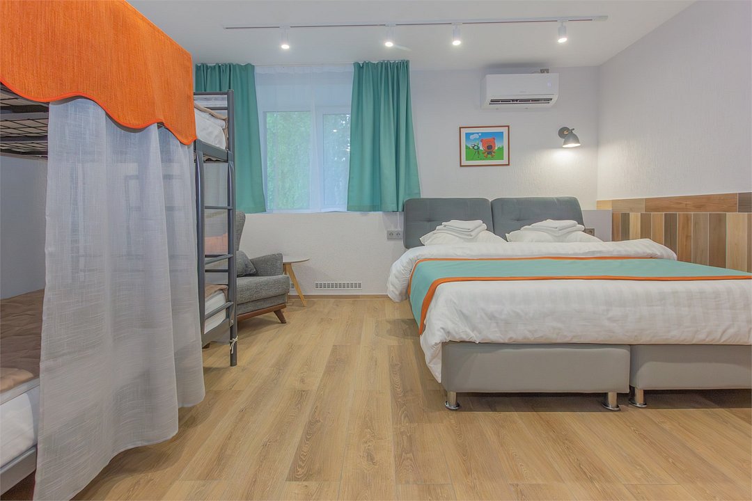 Джуниор сюит 4-местный Семейный (корпус Бурый)